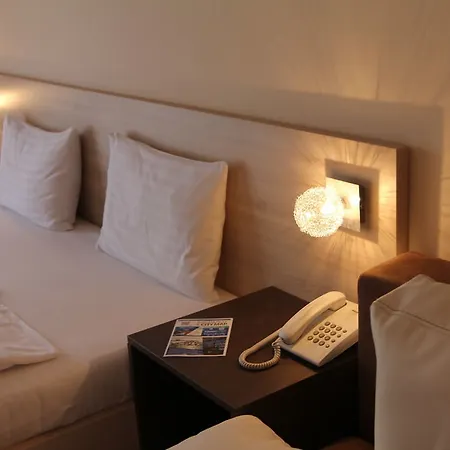 Triple M Hotel Budapest