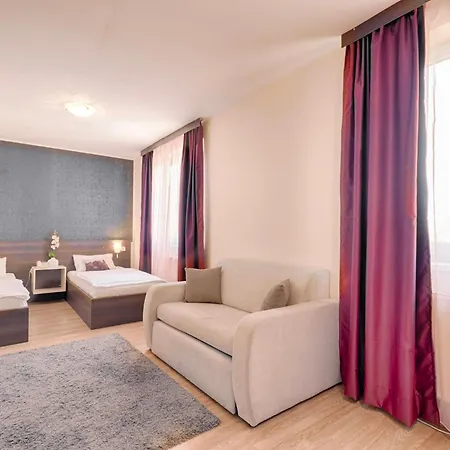 Triple M Hotel Budapesta