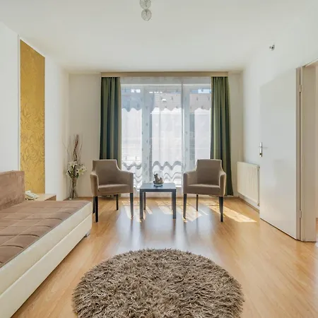 Triple M 3* בודפשט