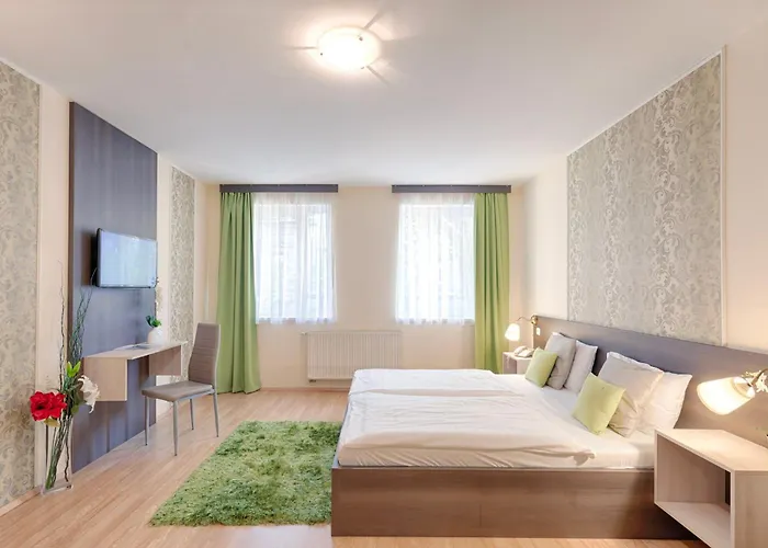 Hotel Triple M 3*