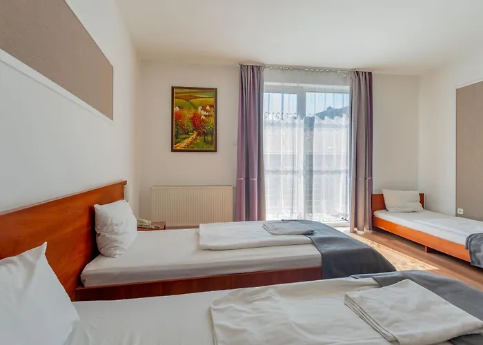 Triple M Hotel