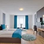Hotel Triple M Budapest