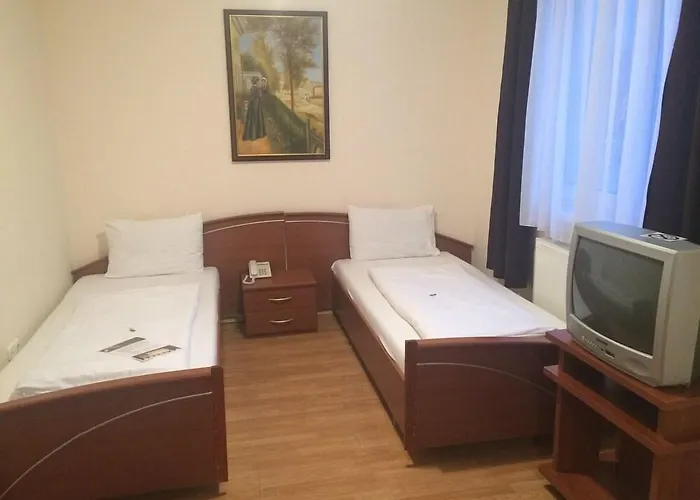 Hotel Triple M Budapest