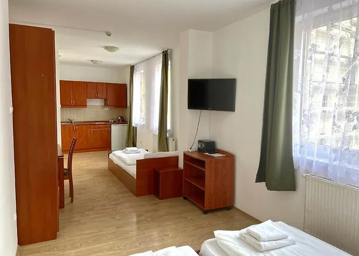 Hotel Triple M Budapest