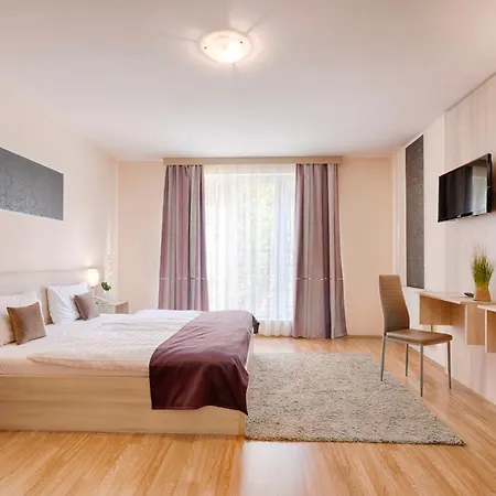 Triple M Hotel