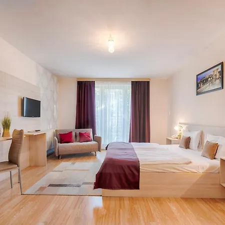 Triple M 3* Будапешт